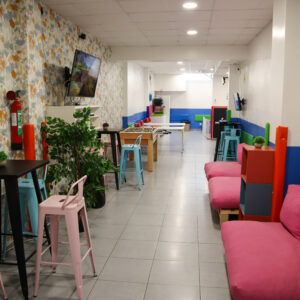 1.zona-comunes-haz-tu-party-local-alcorcon