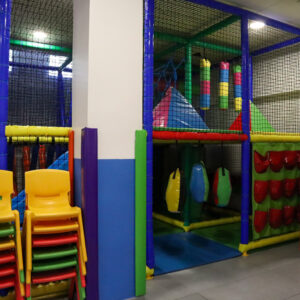 12.zona-infantil-haz-tu-party-local-alcorcon