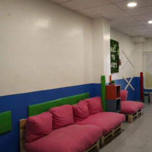 16.zona-comunes-haz-tu-party-local-alcorcon