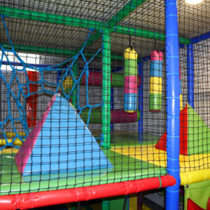 6.zona-infantil-haz-tu-party-local-alcorcon